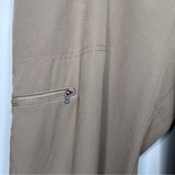 Patagonia Tan Lightweight Hiking Pants Size 12 - Picture 4 of 11